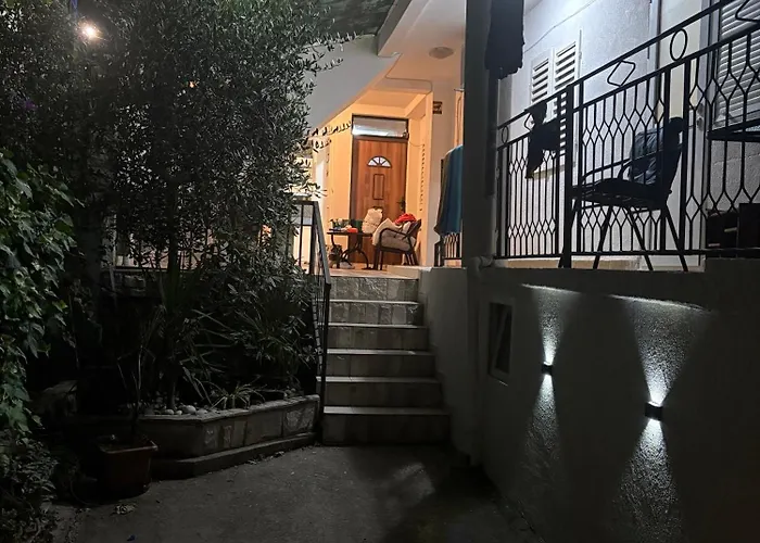 Apartmani Sutomore