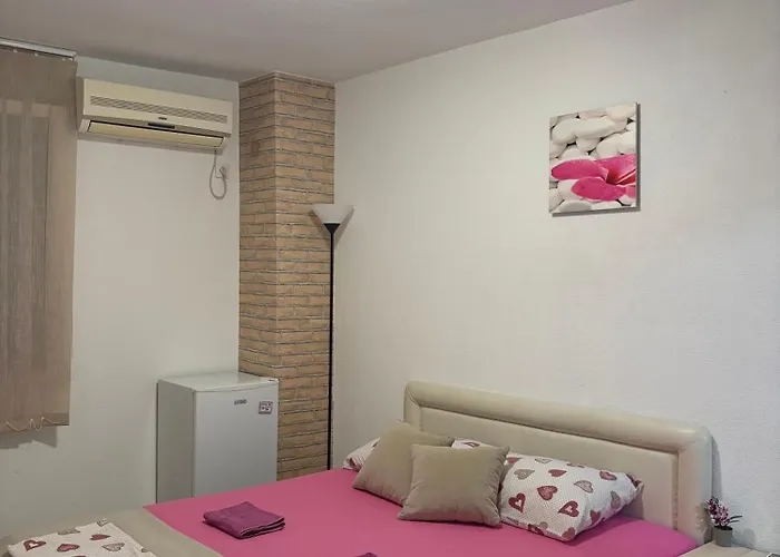 Apartmani Sutomore