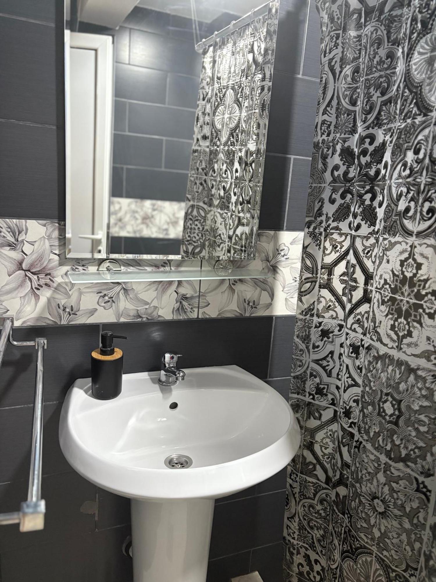 Apartmani Sutomore
