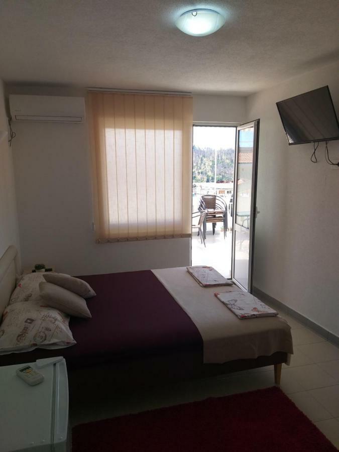 Apartmani Sutomore