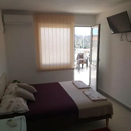 Apartmani Сутоморе Екстер'єр фото